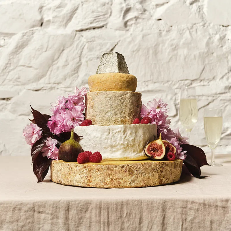 Suir Cake (100-120 Guests)